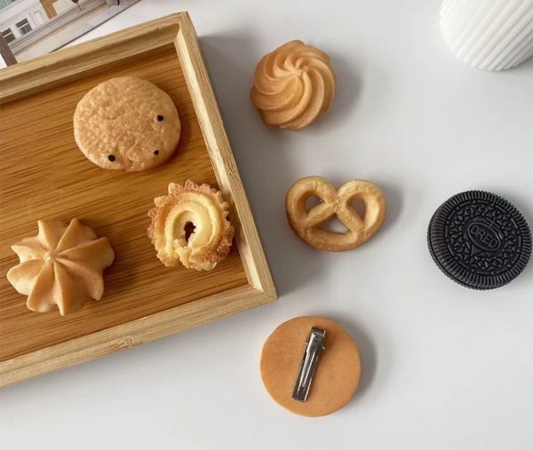 Cookies Biscuit hair clip
