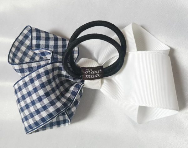 Large white/Navy check hair bow elastic - Image 3