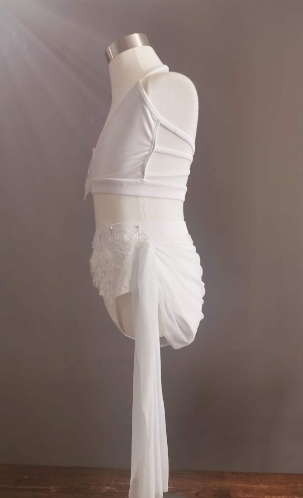 Costume base Stunning pearl white Lyrical dance costume base-two piece set, Children size 10 - Image 3