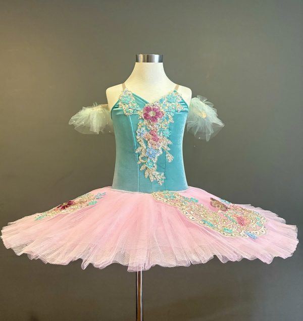 Stunning beautiful high quality Performance ballet TUTU / dance wear in contrast colours - Tiffany blue and pink ,decorated with AB rhinestones.children size 8-10 - Image 2