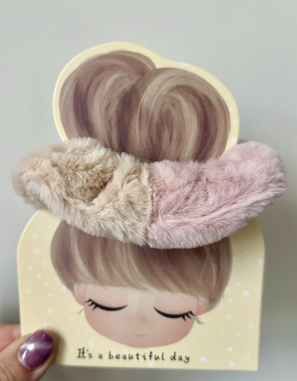 Super soft fluffy fur scrunchies,multiple colors - Image 7