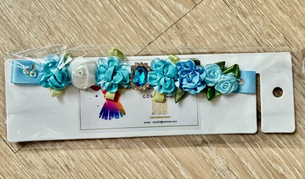 Blue and White flowers blooming Ballet Bun pin